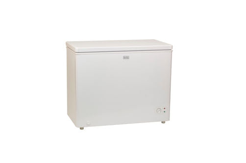 BLACK+DECKER 7.0 Cu. Ft. Chest Freezer, Holds up to 245 Lbs. of Frozen Food with Organizer Basket, BCFK706, White